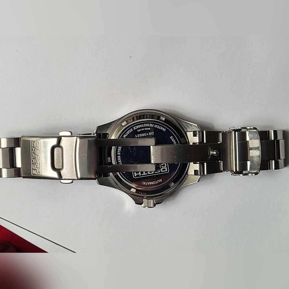 Depth Charge Automatic watch - Picture 9 of 9